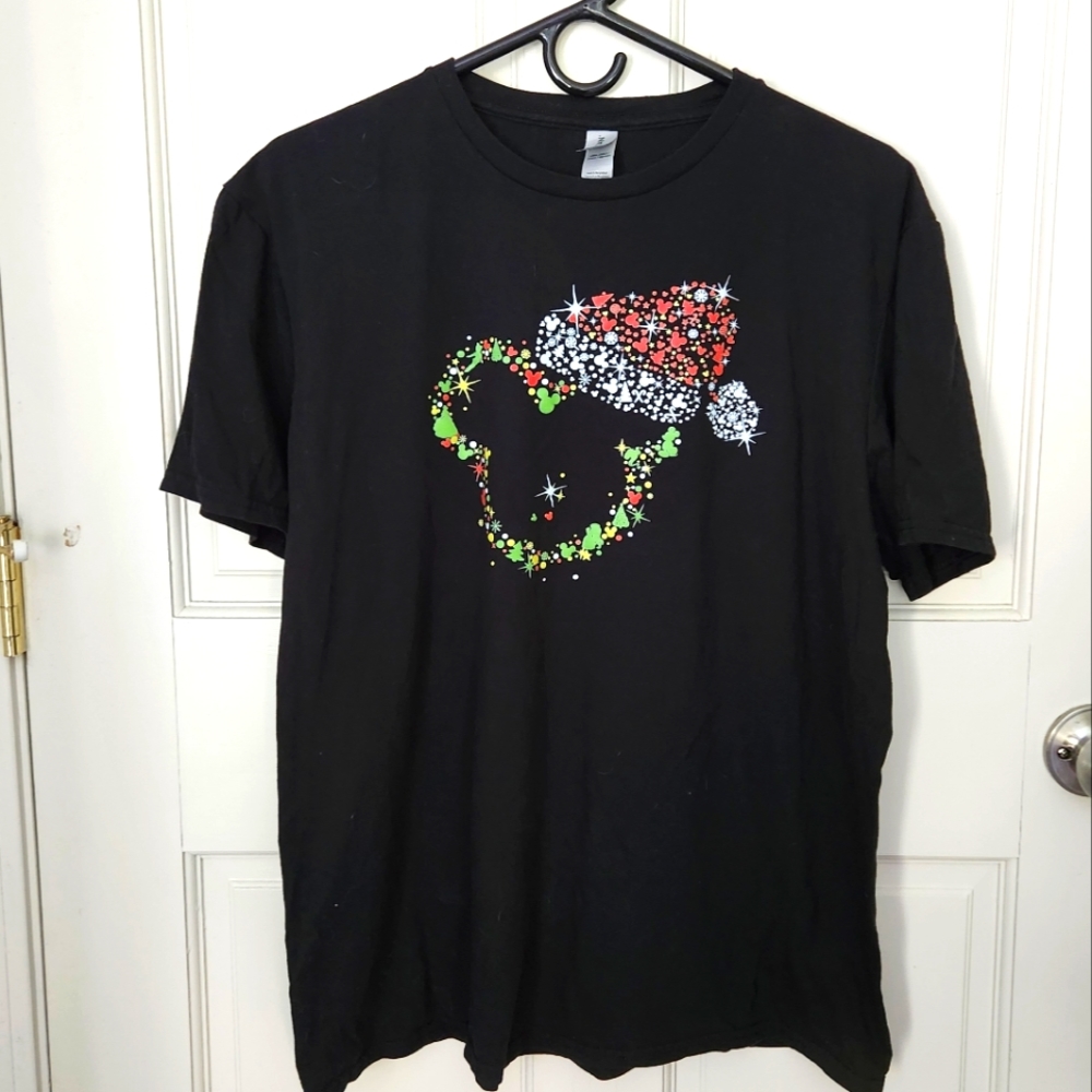 Boy Christmas Mouse, Mikey Mouse Wearing a Santa Hat L